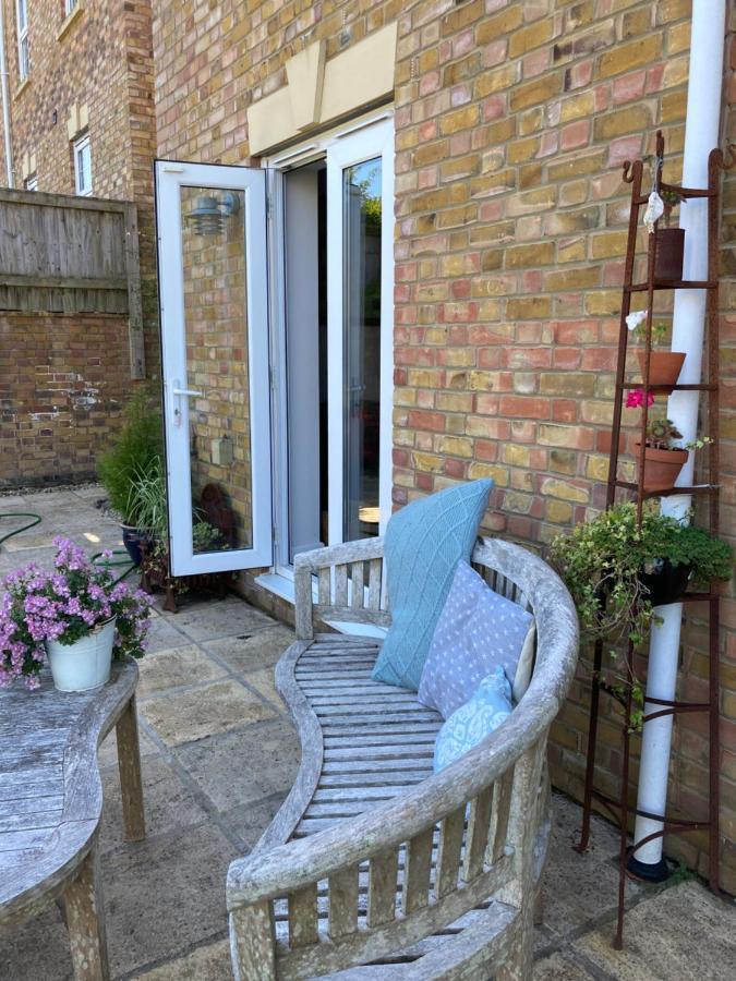 No 12 Bed & Breakfast Lyme Regis Exterior foto
